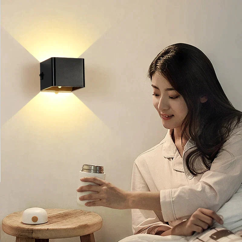 LumenCube™ | La lampe murale sans fil et luxueuse! - Science Factory FR